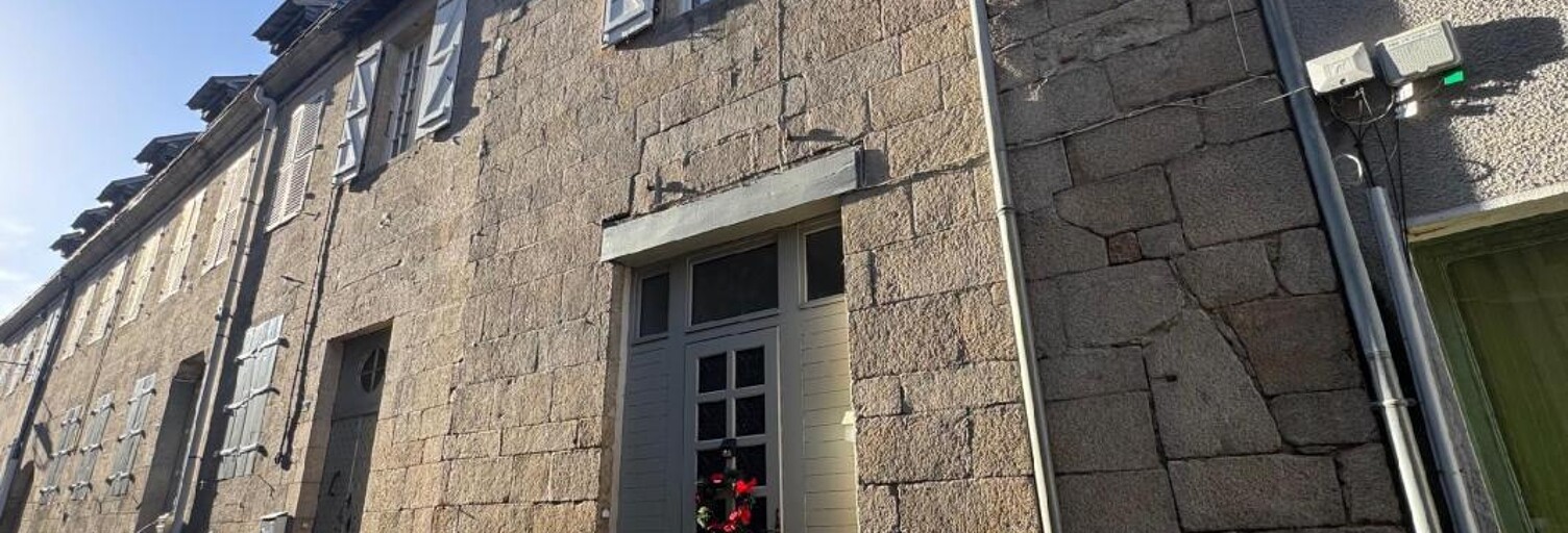 Immeuble  135 m² à vendre à Treignac (19260)