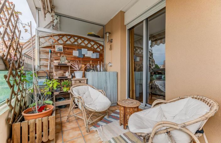 Appartement À Vendre — photo 2
