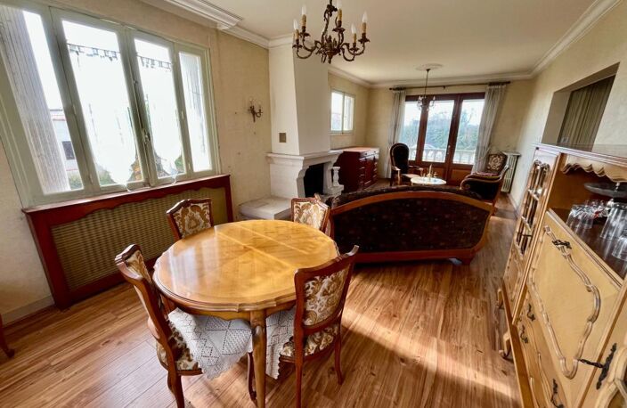 LUCON 85400 AU CALME ET PROCHE TOUTES COMMODITES AGREABLE MAISON 4 CHAMBRES AVEC ANNEXE SUR 2000M² — photo 5