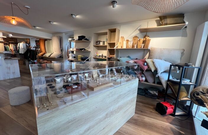 Local commercial/bureau/Local professionnel - RUMILLY (74) — photo 4