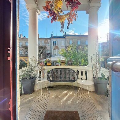 Immeuble  593500 €