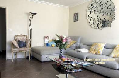 Appartement 4 pièces 168000 €