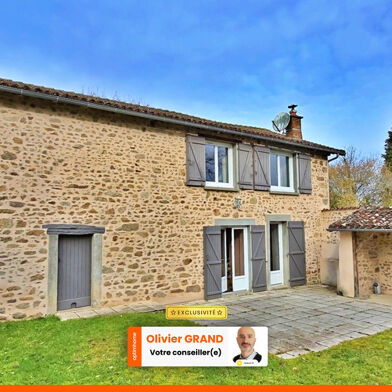 Maison 5 pièces 165800 €