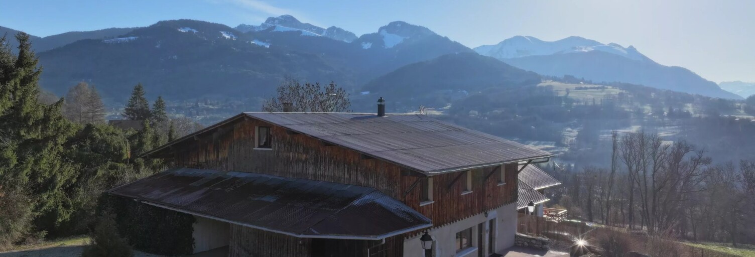 Maison 11 Pièces 300 m² à vendre à Onnion (74490)