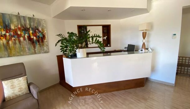 Villa / Maison 9 pièces  à vendre Sanary-sur-Mer 83110