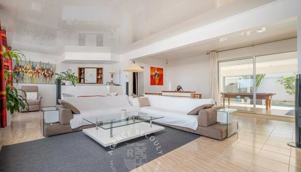 Villa / Maison 9 pièces  à vendre Sanary-sur-Mer 83110