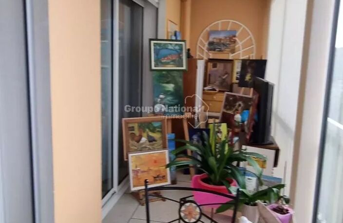 Haut de villa vue mer avec jardin et garage — photo 4