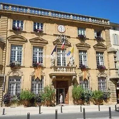 Commerce 2 pièces 241500 €