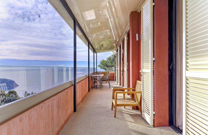 VILLEFRANCHE 3 PIECES DANS VILLA  LOC SAISONNIERE POSSIBLE — photo 3