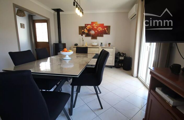 A vendre une maison rénovée de plain pied avec terrasse, jardin — photo 5