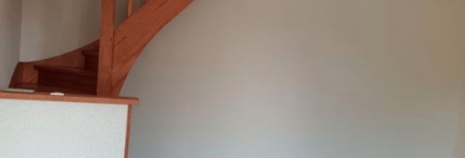 Maison 4 Pièces 85 m² à louer à Sainte-Terre (33350)