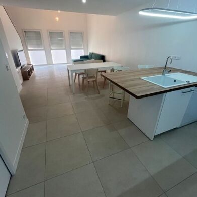 Maison 5 pièces 1850 €