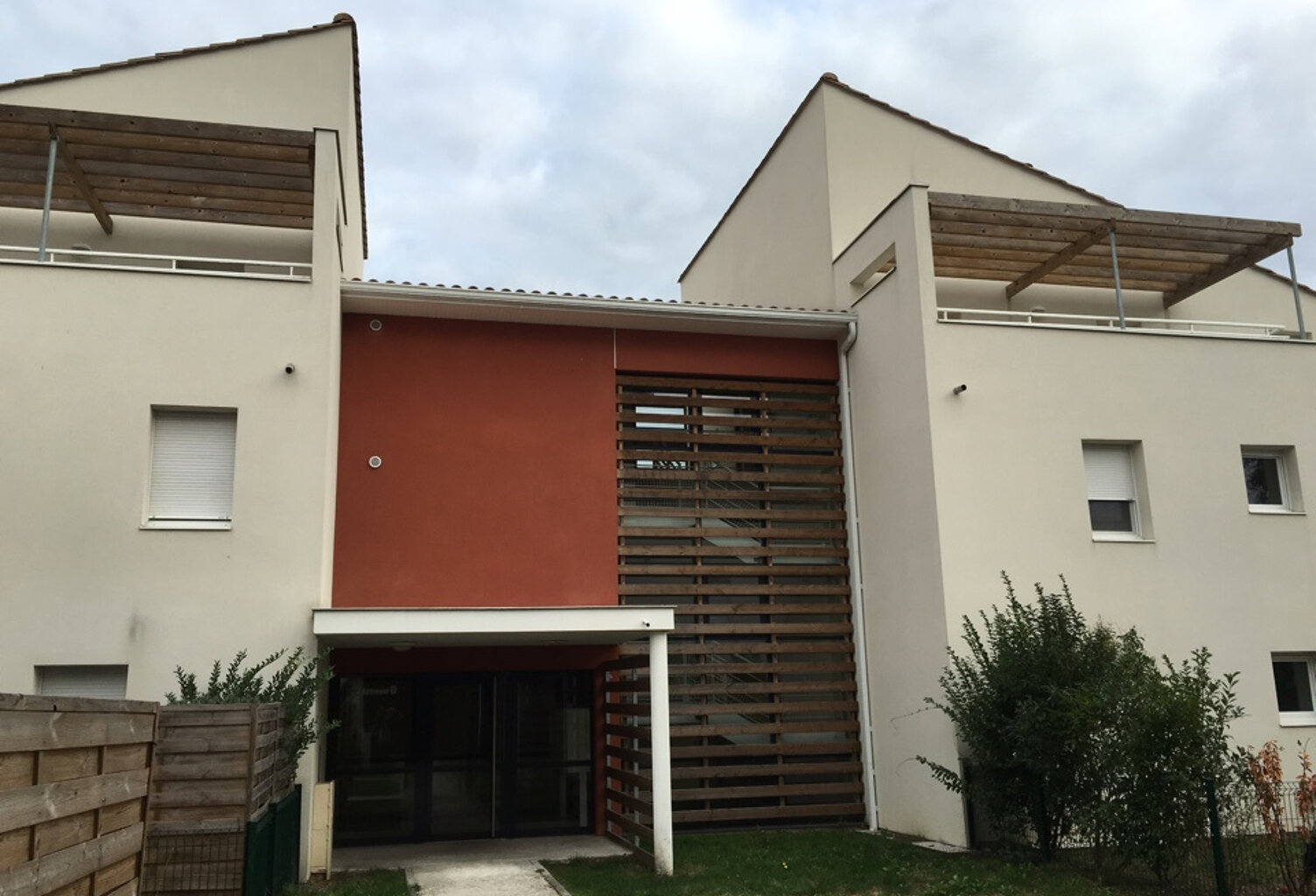 Cadaujac, appartement vendu loué dans résidence récente et s — photo 1