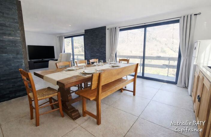 Belle opportunité - Grande maison familiale de 182 m² habitables + Annexe + Terrain piscinable — photo 4