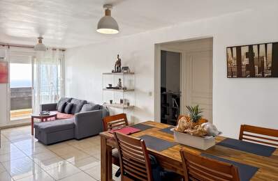 À VENDRE – T3 avec vue mer – Bas de Bois de Nèfles — photo du bien