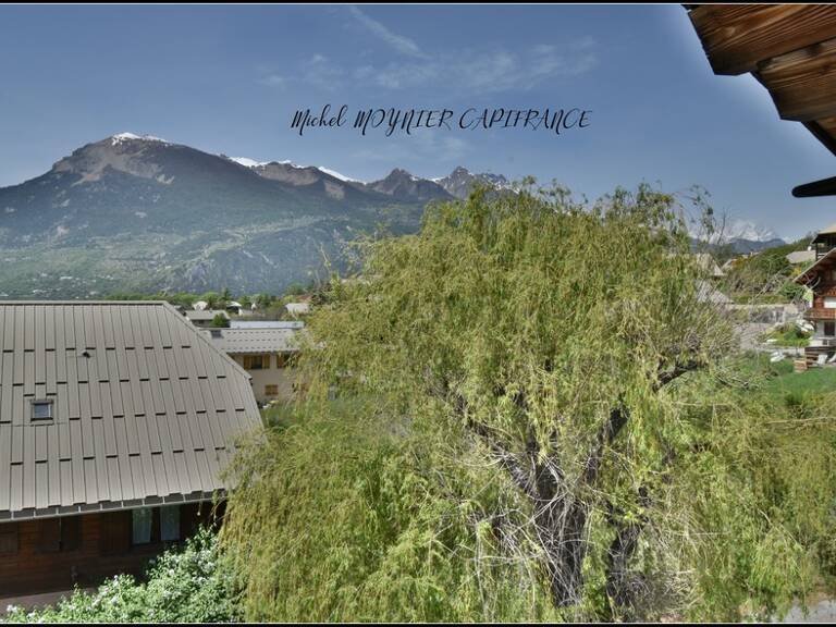 ✨ T3 dernier étage à Guillestre – vue montagne, 2 parkings, potentiel 80 m² au sol  ️☀️ — photo 1
