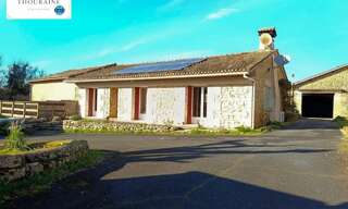 Maison 5 Pièces 121 m² à vendre à Celle-Lévescault (86600)