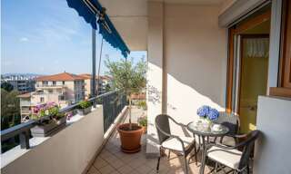 Appartement 6 Pièces 120 m² à vendre à Bron (69500)