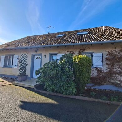 Maison 7 pièces 240000 €