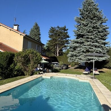 Maison 6 pièces 740000 €