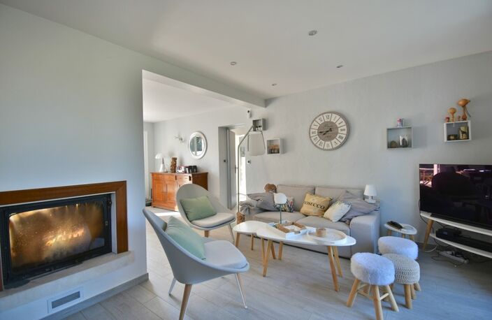 Chasselay village prisé - Maison de 155 m² - Piscine chauffée — photo 4