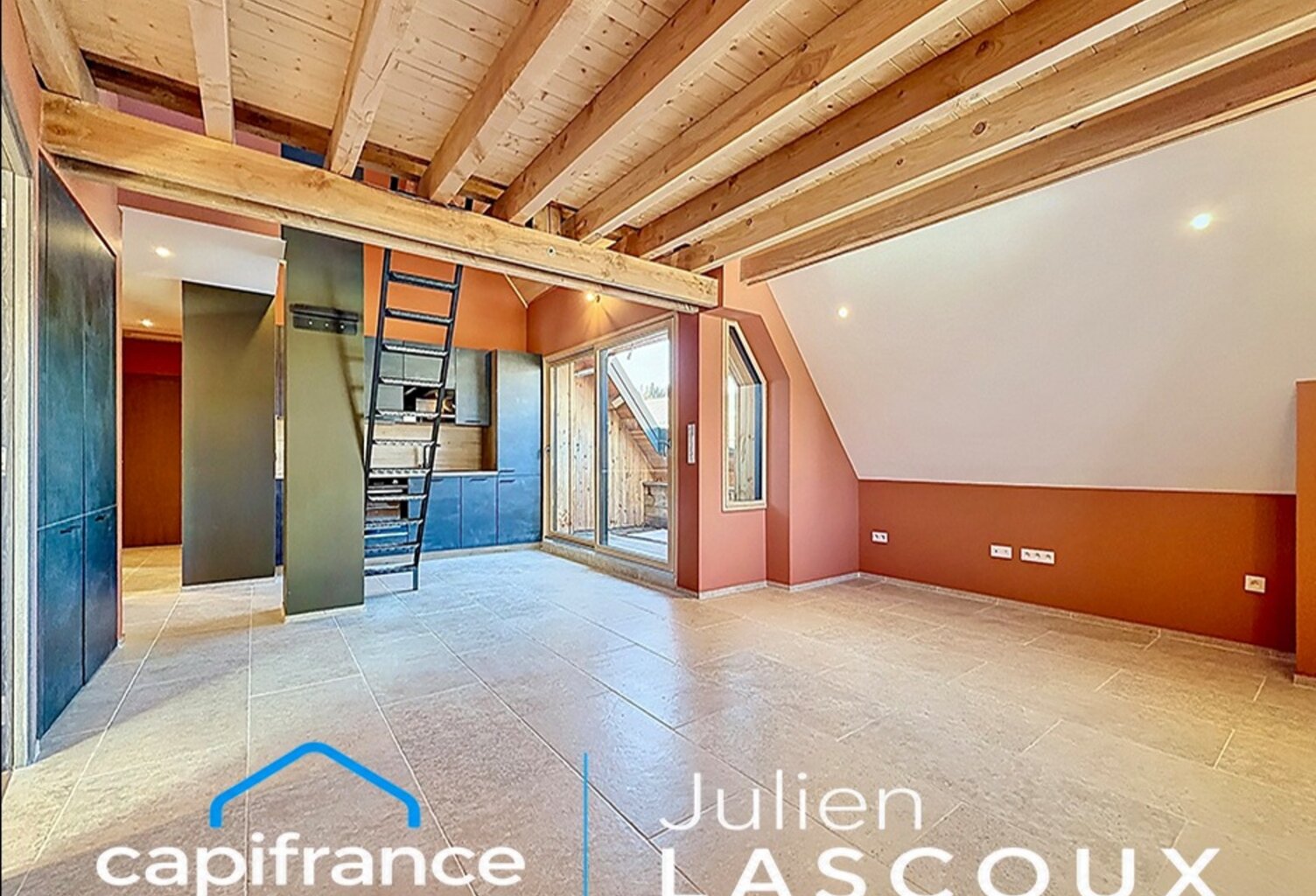 BIEN D'EXCEPTION, Appartement de charme au coeur de CORRENCON-EN-VERCORS (38) — photo 1
