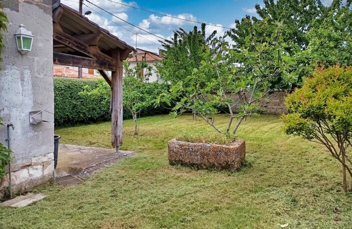 Maison à vendre  SURGERES même (17) 160 m² habitable-terrain de 712 m² — photo 5