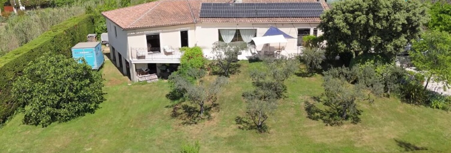 Maison 6 Pièces 203 m² à vendre à Taillades (84300)