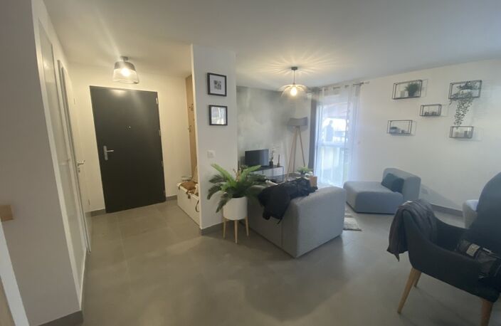 appartement à vendre 3 pièces de 69 m² BARBY (73) — photo 2