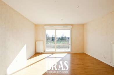 Appartement 3 pièces 246750 €
