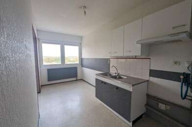 Appartement 4 pièces 379 €