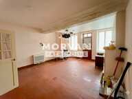 Maison de village et son jardin au pied du vieux château – Moulins-Engilbert — photo 3