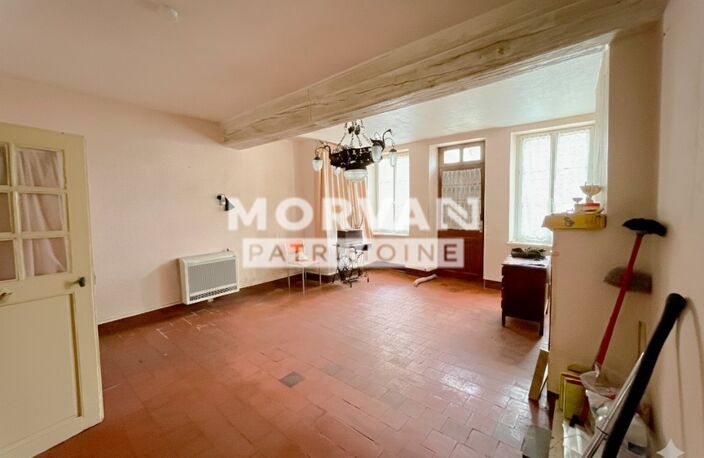 Maison de village et son jardin au pied du vieux château – Moulins-Engilbert — photo 3