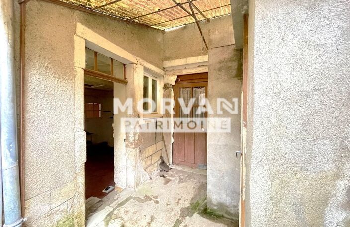 Maison de village et son jardin au pied du vieux château – Moulins-Engilbert — photo 5