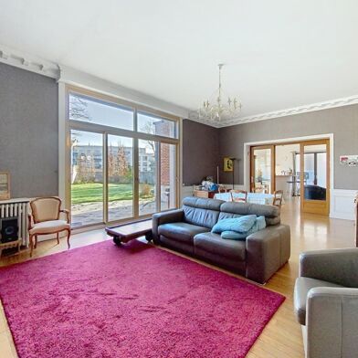 Maison 12 pièces 595000 €