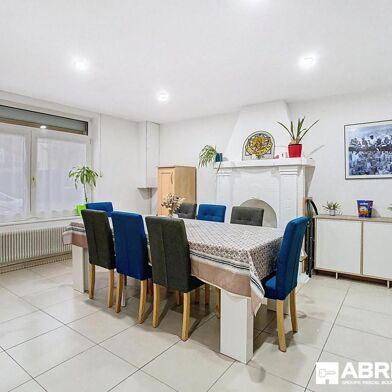 Maison 5 pièces 1200 €