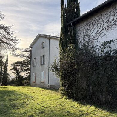 Maison 10 pièces 963000 €