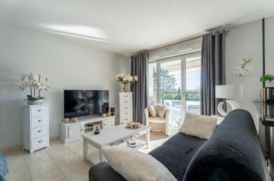 Appartement 3 pièces 245000 €