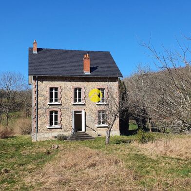 Maison 6 pièces 113300 €