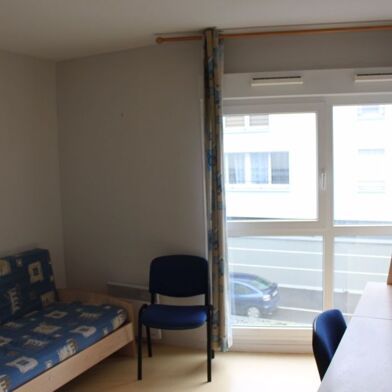 Appartement 1 pièces 390 €