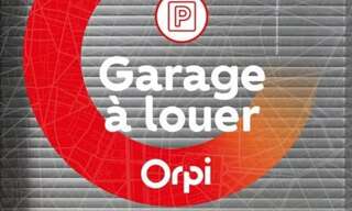 Garage   m² à louer à Pertuis (84120)