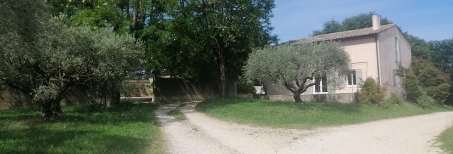 Maison 4 Pièces 140 m² à louer à La Tour-d'Aigues (84240)