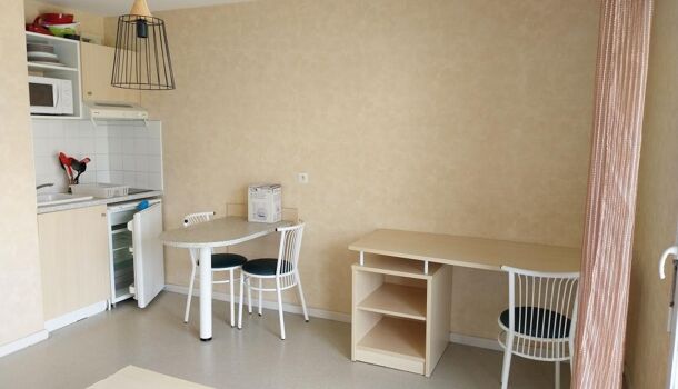 Appartement 1 pièces  à louer Rochelle (La) 17000