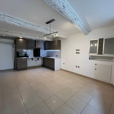 Maison 2 pièces 700 €