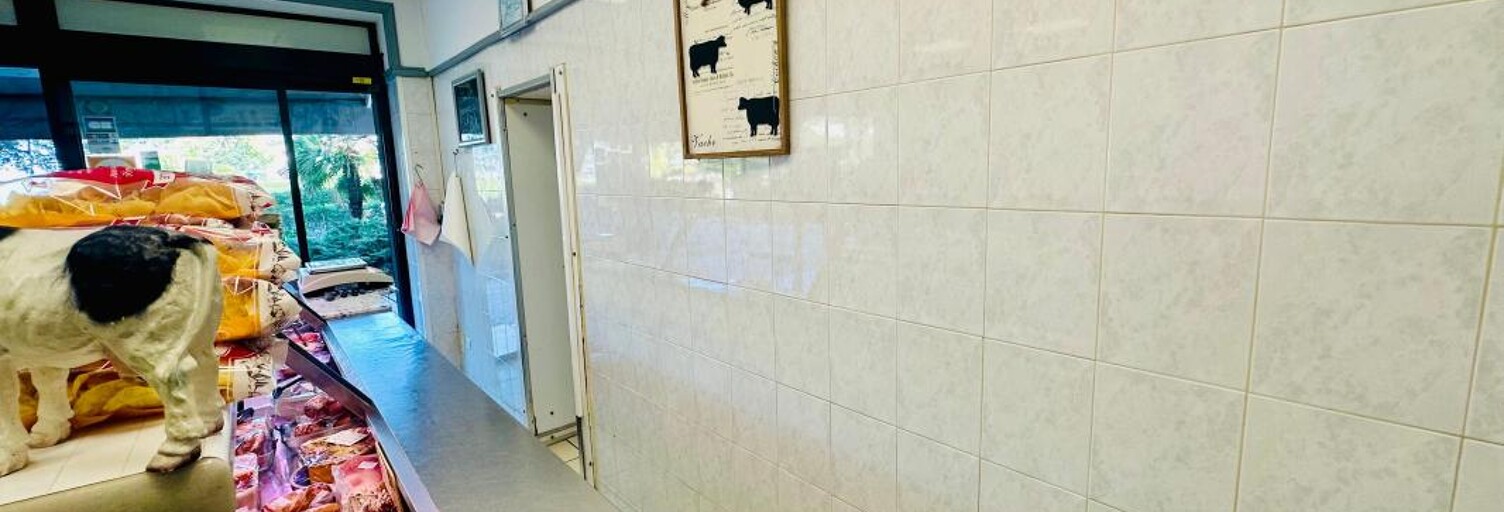 Commerce  54 m² à vendre à Saint-Mandrier-sur-Mer (83430)