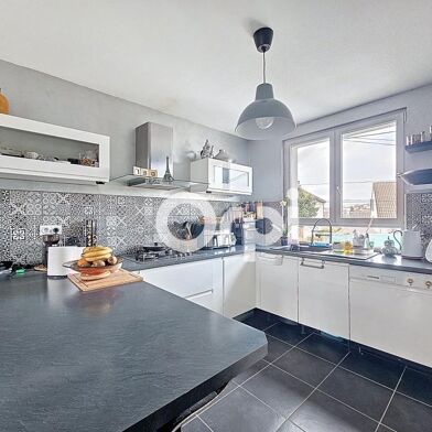 Appartement 4 pièces 175000 €