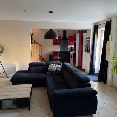 Maison 3 pièces 850 €