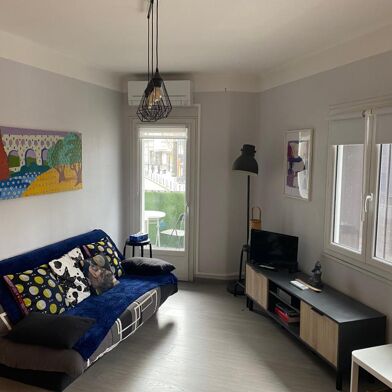 Appartement 3 pièces 817 €