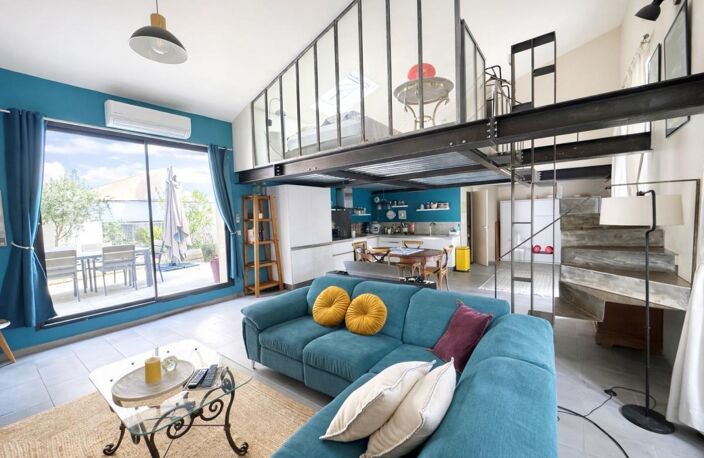 Duplex esprit loft de 75 m2 avec garage & 2 terrasses QUARTIER ARÈNES — photo 3