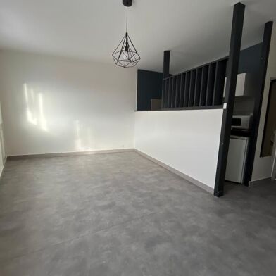 Appartement 1 pièces 360 €